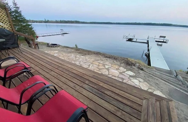 Stepaway Vacation Rentals- Lost at Last