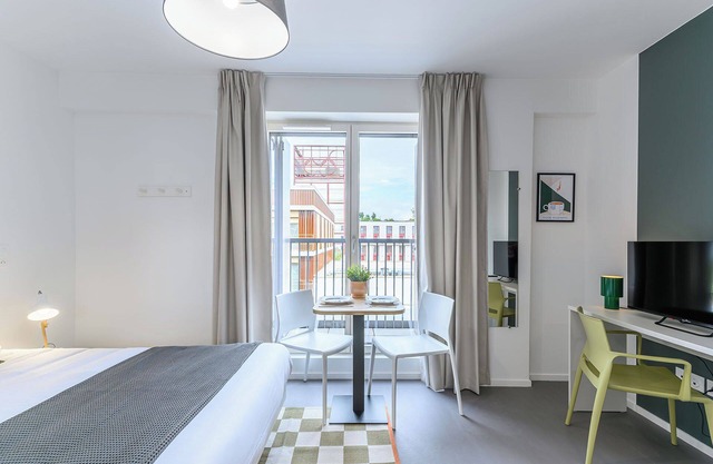 Student Factory Paris - Universeine