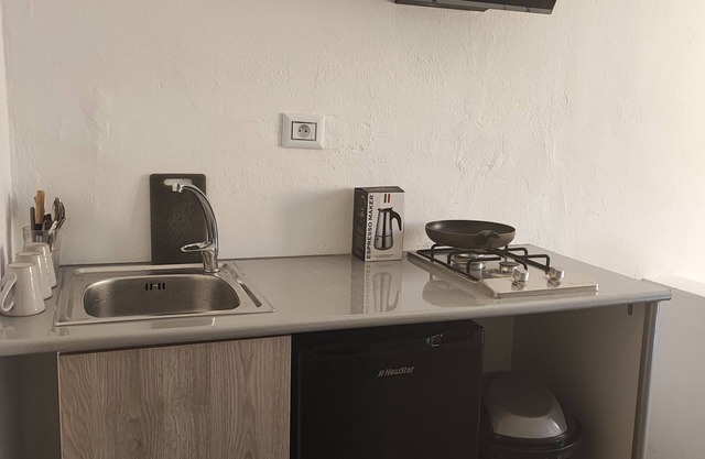 Studio Équipé et Fonctionnel à Sidi Abdelaziz Uartier Dynamique de la Marsa