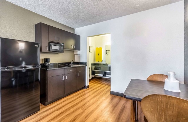 Studio 6 Little Rock, AR - West