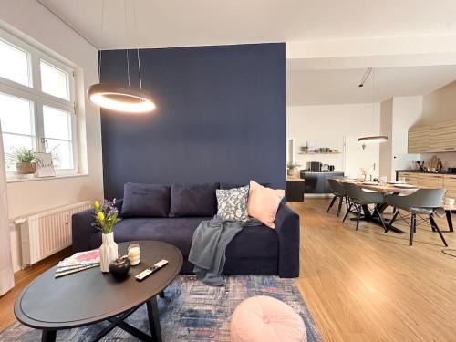 Studio Alte Mädchenschule, Sauna, 6 Personen, Hund, am Saurierpark, Boxsprinbetten, gratis Kaffee und Tee, Minibar