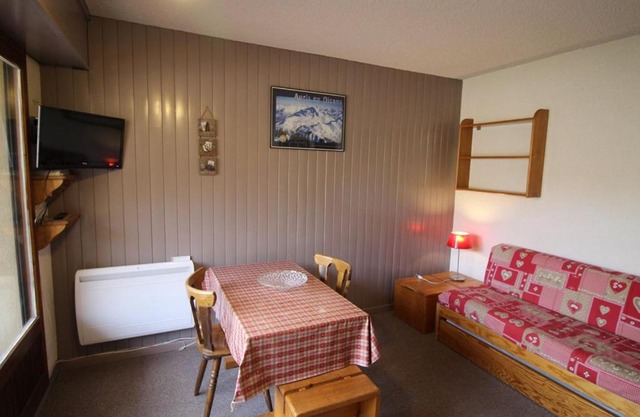 Studio cabine 3 couchages au pied des pistes à Auris en Oisans - FR-1-297-267