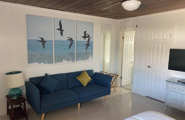 Studio with kitchen and steps from beach access steps in Melbourne Beach Florida