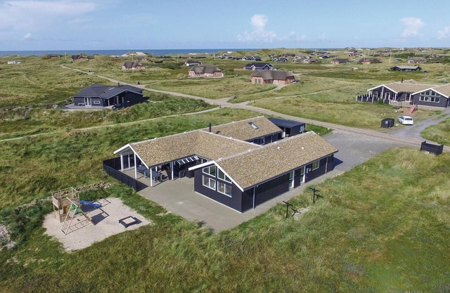 Stunning home in Ringkøbing with sauna