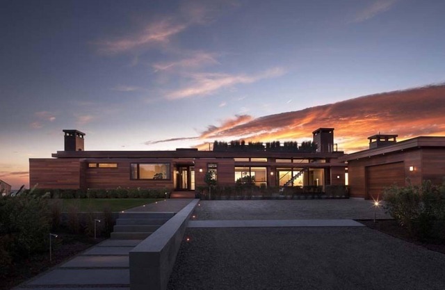 Stunning Modern Masterpiece on the Beach in Truro RPAM031