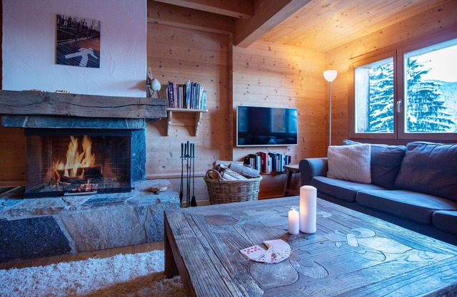 Stunning private villa for 8 people with terrace