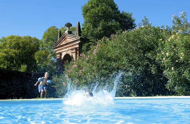 Stunning private villa for 8 people with WIFI, private pool, A/C, TV, patio and panoramic view