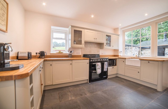 Stylish and classic 3 bedroom house