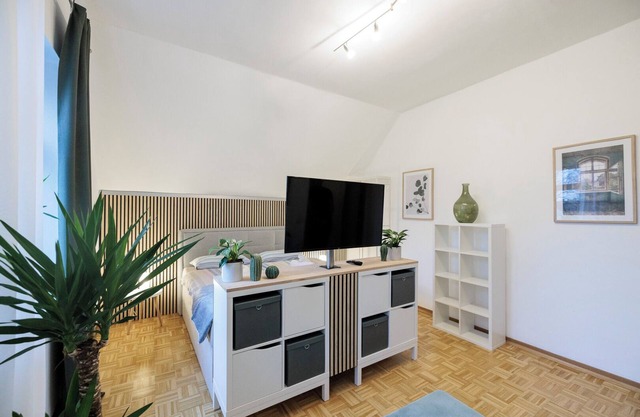 Stylish and quiet living by the water