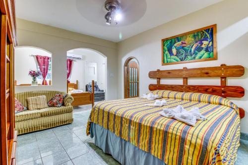 Suite Junior at Midas Belize