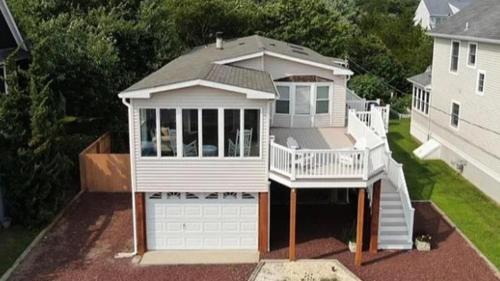 Sunset Shore House Whole House