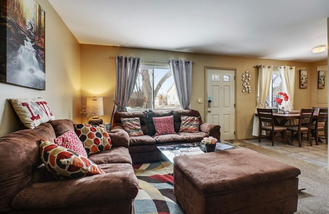 Super cute & lovely home in Ferndale, MI