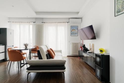 Superior Apt with balcony and parking