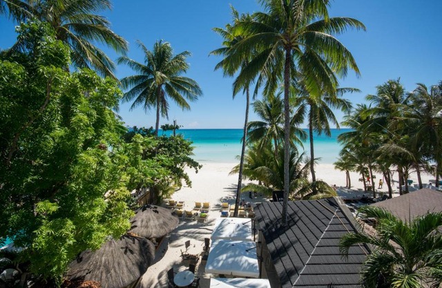 Sur Beach Resort Boracay