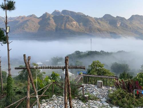 Tày Cốc Pảng Homestay