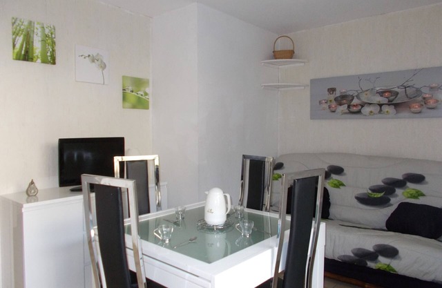 T2 Apartment with Wifi, near spa and lake