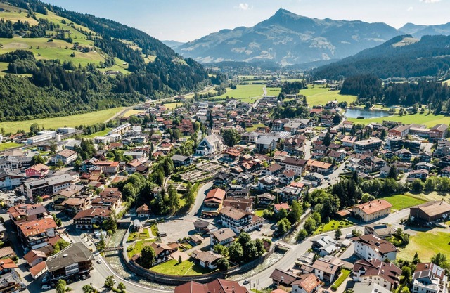 Taxacher by Interhome