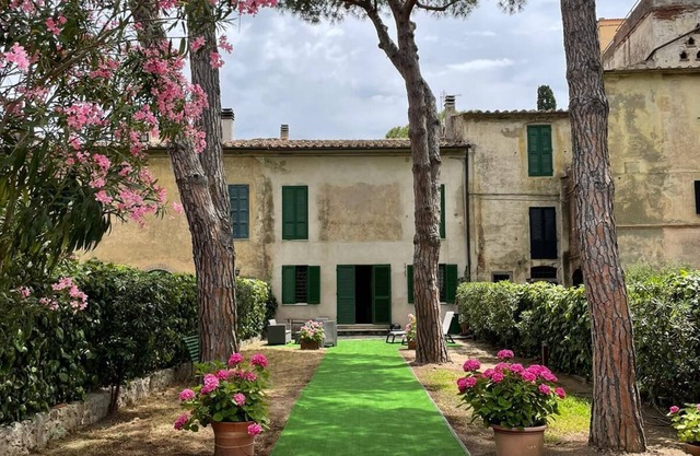 The Ancient Farmhouse of the 1800s