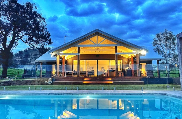 The Barn - Unique Luxury Stay