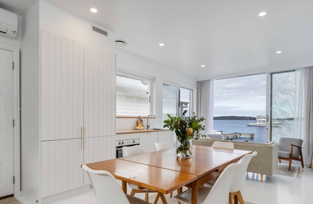 The Bungalow - Absolute Waterfront