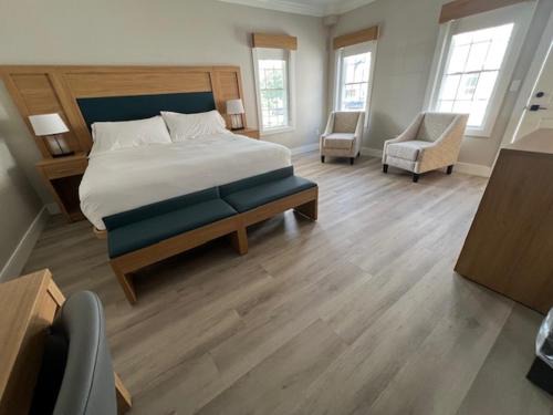 The Cape Club Golf Resort - Brand New!