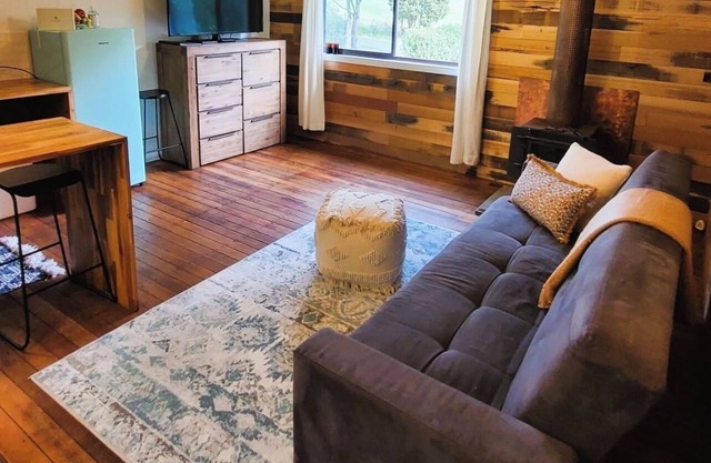 The Cottage at Nutshell Farm - 15 mins to Launceston/Vineyards - Pet Friendly