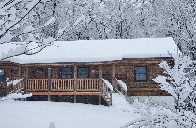 The Cozy Cabin Pocono Mountains