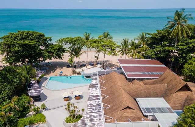 The Fair House Beach Resort & Hotel