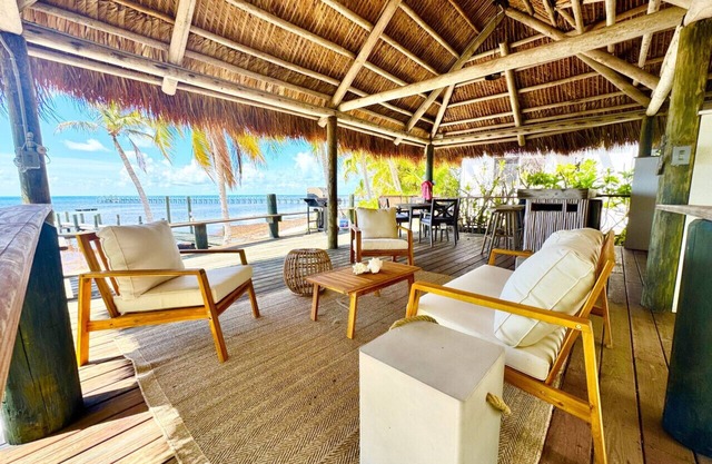 The Hemingway - Beach Houses Key West