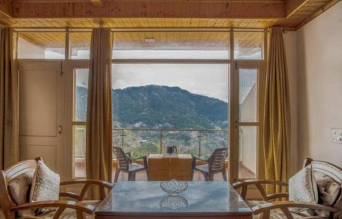 The Kasauli Western Uphills I Vacations I Family Groups & Events I Forest Treks I Memories I Serviced Apartments I Kasauli By Exotic Stays