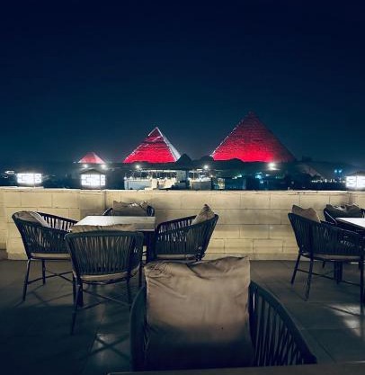 The kings of pyramids view inn