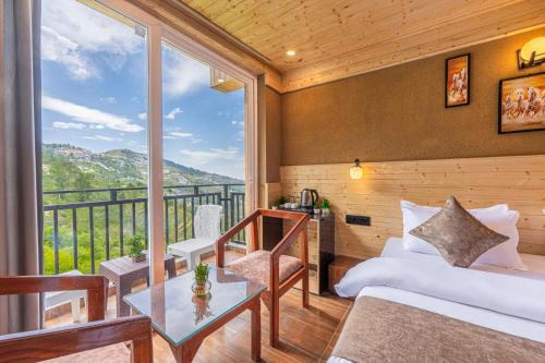 The Kufri Retreat I Vacations I Conference I MICE I Family Events I Open Air Terrace I Sky Bonfire I Charvi Retreat by Exotic Stays
