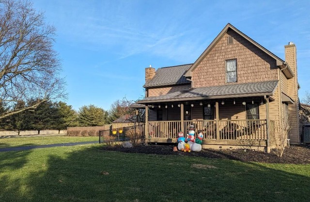 The Lazy Cat Lodge - Hot Tub - Fire Pit