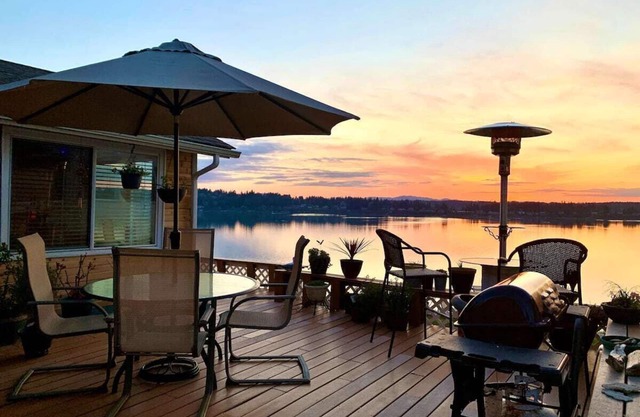 The Lighthouse RV- Beautiful views- Boston Harbor I Olympia