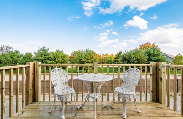 ★The Mad Cat Inn★Private Guest House★ FirePit★HotTub★