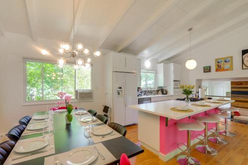 The Modern Ridge House with Yard in Wheat Ridge