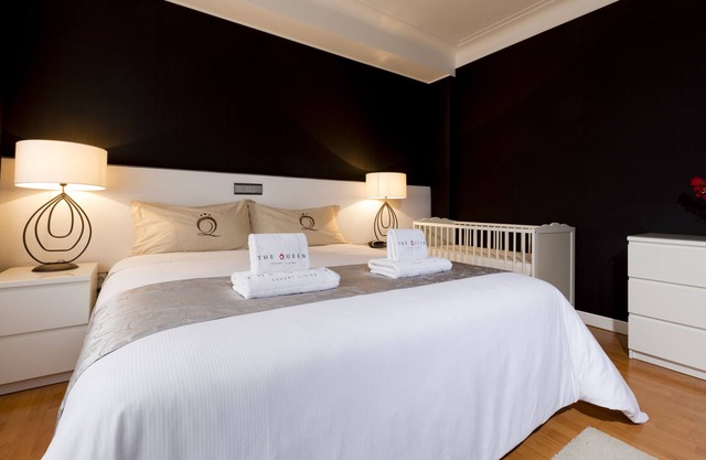 The Queen Luxury Apartments - Villa Serena