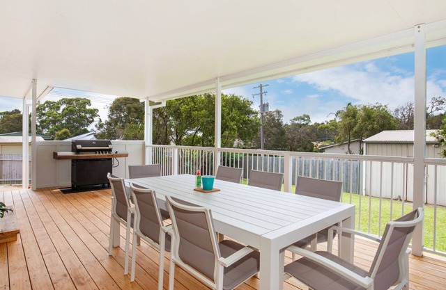 The Relax Shack - Pet Friendly - 8 Mins Walk to Beach