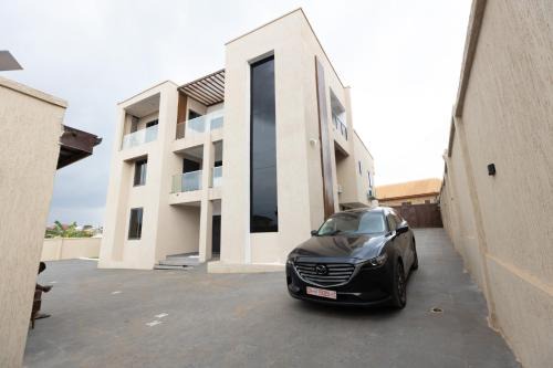 The Riverdale, Kumasi