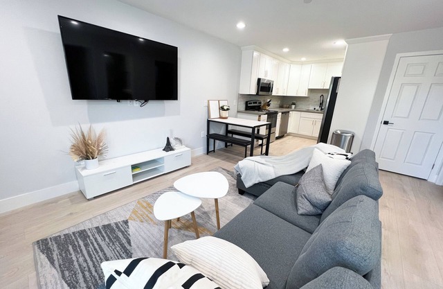 The Zen Den - Newly Built 2 BR Centrally-Located