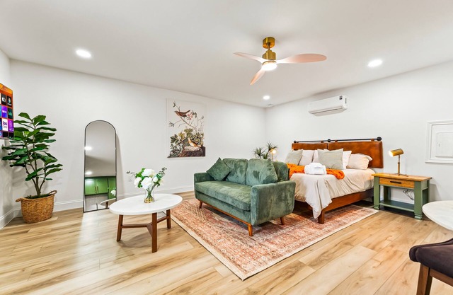 This tranquil yet upscale Studio is thoughtfully designed with modern finishes!