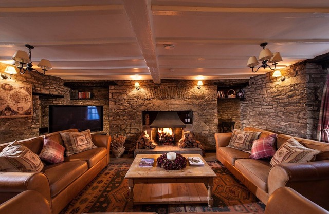 Thornhill House - Luxury 5 Bedroom all Ensuite