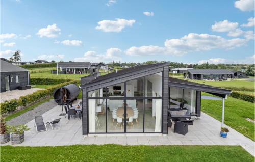 Three-Bedroom Holiday Home In Haderslev
