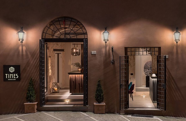 Times Suites Guesthouse