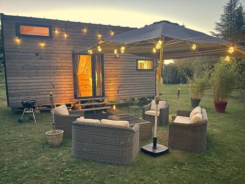 Tiny House avec vue sur le rocher de Saignon, Luberon