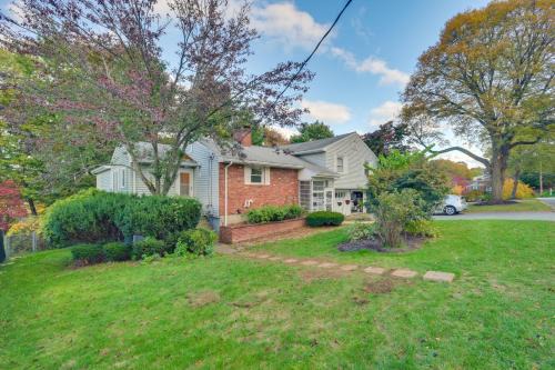 Train to Boston! Cozy Apartment in Winchester