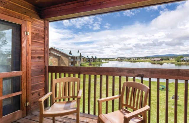 Tranquil 2-bedroom resort in Pagosa Springs with WiFi, AC