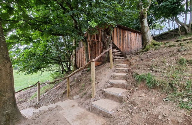 TREE HOUSE, pet friendly, character holiday cottage in Aberaeron