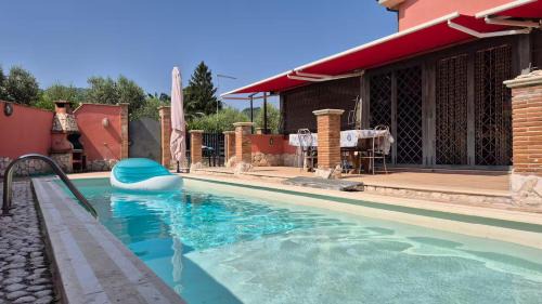 Trilocale con Piscina Roma