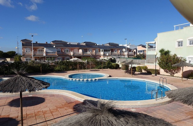 Two bedroom, Three bathroom townhouse, wifi, aircon and sat tv, communal pool